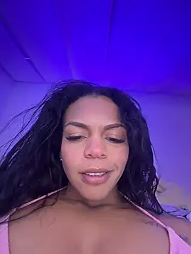 Snapshot of Charly_ chatting on 05/18/26, 06:47 Charly online show from 05/18/26, 06:47