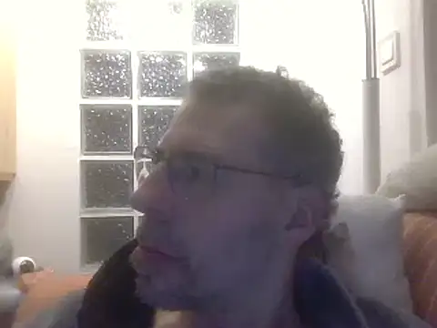 ptitcanard60600 online show from 02/26/25, 10:09