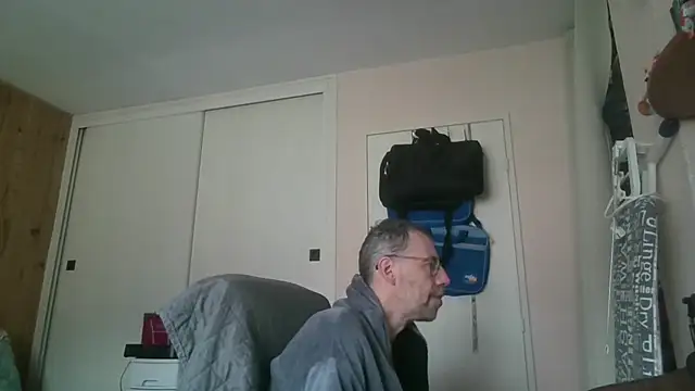 ptitcanard60600 online show from 05/13/26, 07:28