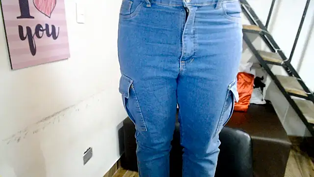 samantha baby  online show from 01/25/25, 12:06