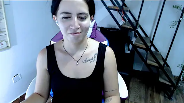 samantha baby  online show from 09/12/25, 06:41