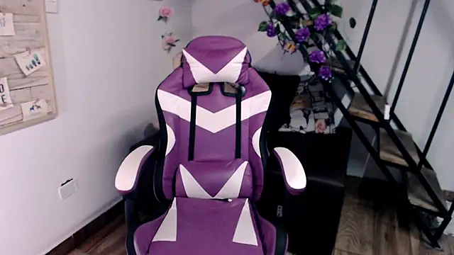 samantha baby  online show from 02/14/26, 09:11