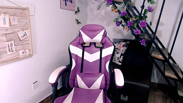 samantha baby  online show from 04/12/26, 04:56