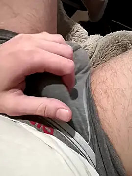 Snapshot of Nestr chatting on 01/03/25, 02:54 Nestr online show from 01/03/25, 02:54