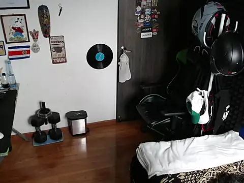 Curly Angel24 online show from 05/17/26, 05:09
