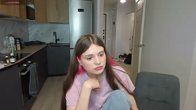 lil cassie online show from 10/09/25, 07:34