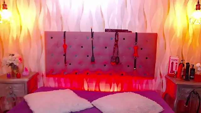 IsabelaLatina online show from 01/06/26, 04:00