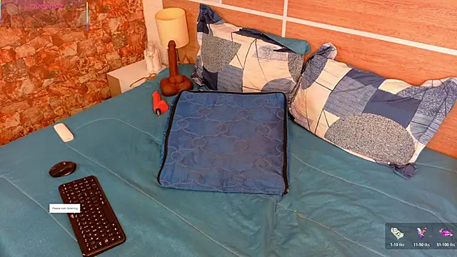 KAROL-SCOTT online show from 04/17/26, 08:01