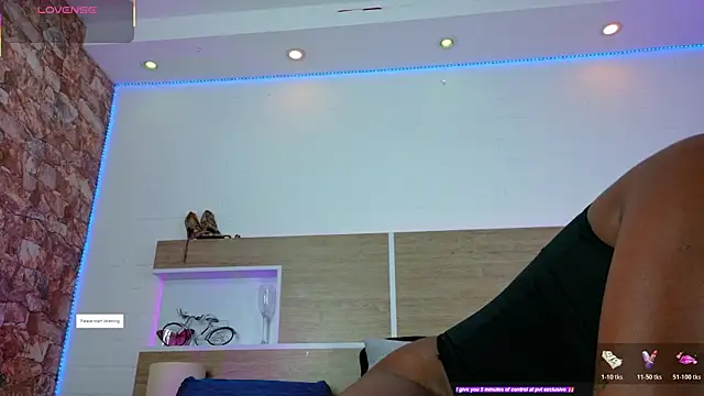 Snapshot of KAROL-SCOTT chatting on 06/08/26, 04:51 KAROL-SCOTT online show from 06/08/26, 04:51