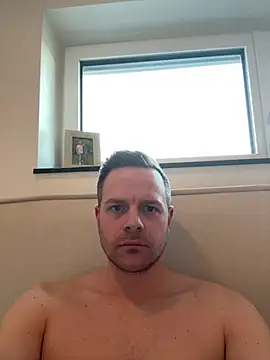 Danii0790 online show from 02/05/25, 04:14