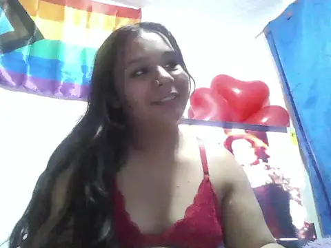 Snapshot of Charis_21 chatting on 05/20/26, 07:58 Charis 21 online show from 05/20/26, 07:58