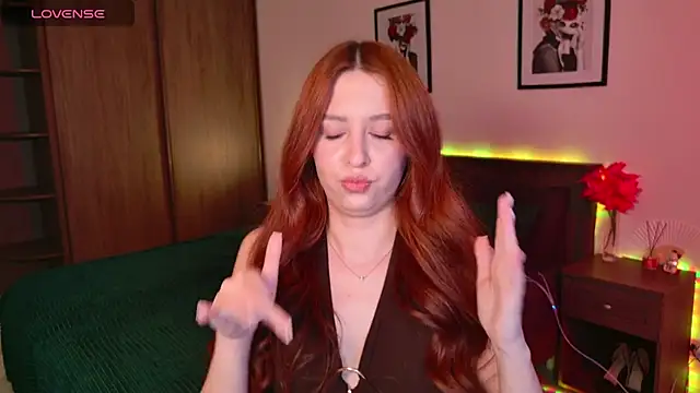 EleanorePeach online show from 05/14/26, 05:09