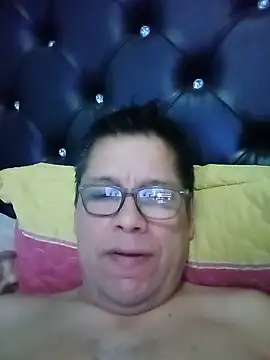 Snapshot of Piero280 chatting on 05/29/26, 09:24 Piero280 online show from 05/29/26, 09:24