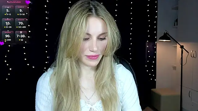 Lilianna Just online show from 03/08/25, 05:01