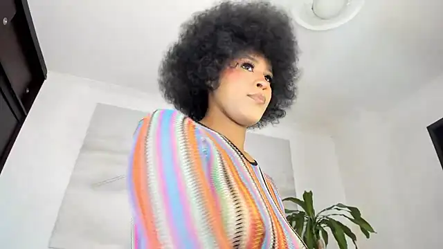 Apotheosis01 online show from 11/22/25, 01:43