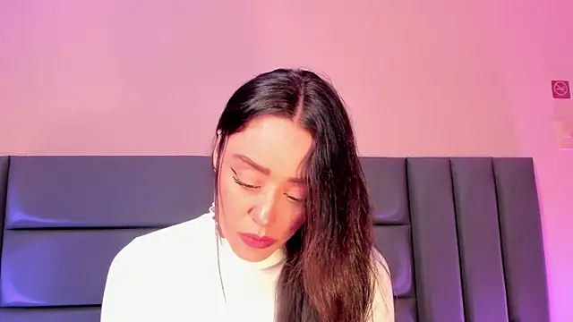 NoraDasilva online show from 03/13/25, 12:48