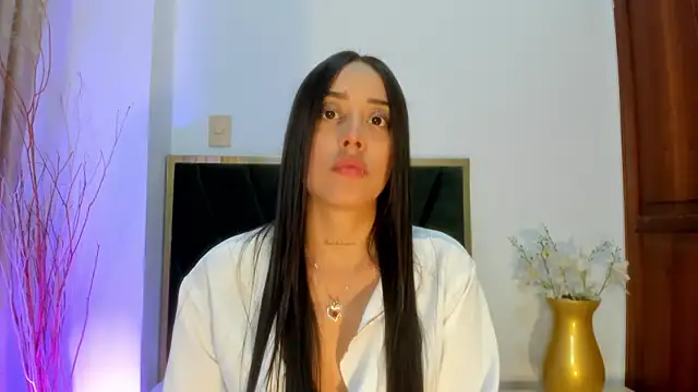 NoraDasilva online show from 02/07/26, 12:25