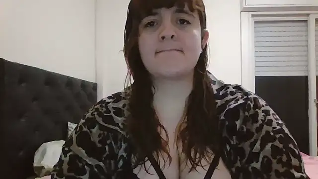 Bombon ok online show from 11/02/25, 04:37