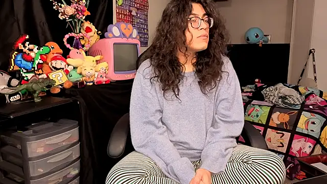 ShinyCherub online show from 11/05/25, 11:43