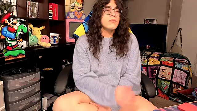 ShinyCherub online show from 11/10/25, 01:59