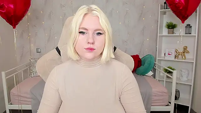 art lovee online show from 02/06/25, 01:05