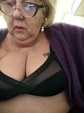 Merilulla online show from 03/17/25, 05:45