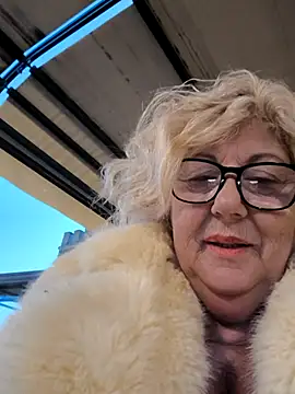 Merilulla online show from 11/14/25, 04:06