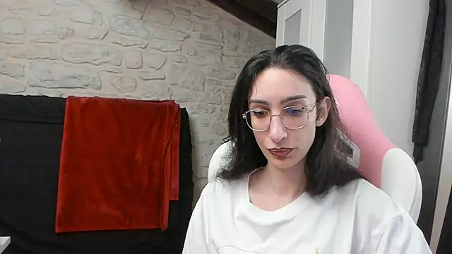 Mayala   online show from 04/11/26, 06:45