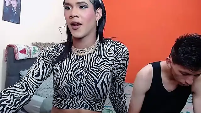 Snapshot of Babylolatop chatting on 02/11/25, 06:22 Babylolatop online show from 02/11/25, 06:22