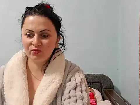 Lillian2 online show from 01/05/25, 07:07