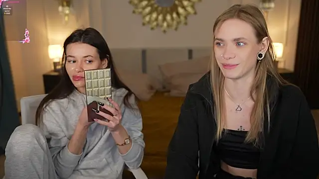 Angy Netal online show from 03/18/25, 07:52