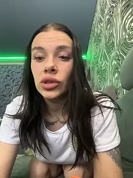 Queen of pain online show from 02/07/26, 09:02