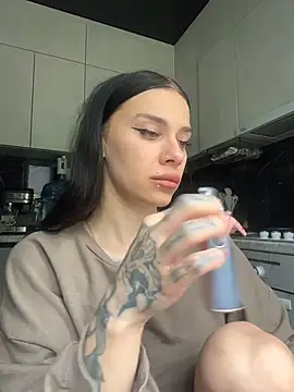 Queen of pain online show from 05/27/26, 06:43