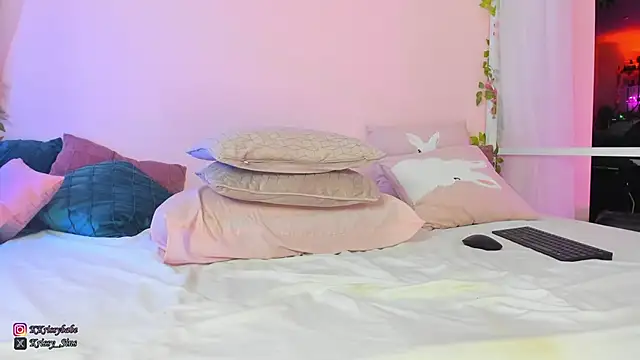 KrissySinsx online show from 02/06/26, 08:07