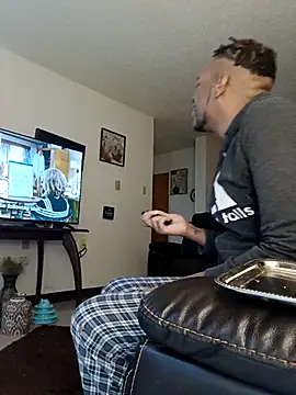 Snapshot of blkhereforall chatting on 01/18/26, 07:28 blkhereforall online show from 01/18/26, 07:28