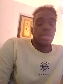 Snapshot of blkhereforall chatting on 02/12/26, 10:05 blkhereforall online show from 02/12/26, 10:05