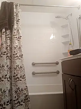 Snapshot of blkhereforall chatting on 02/17/26, 01:07 blkhereforall online show from 02/17/26, 01:07