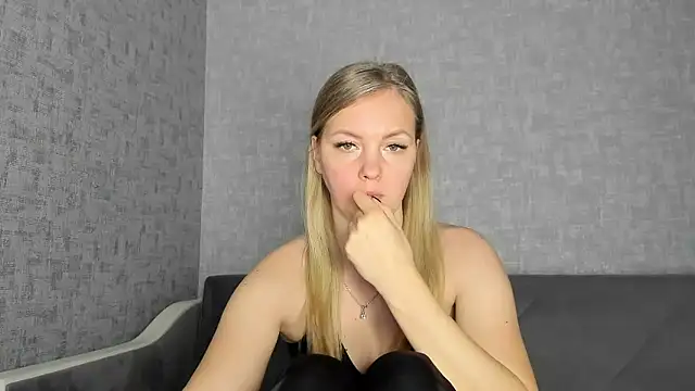 Snapshot of iam_Venus chatting on 01/11/26, 09:47 iam Venus online show from 01/11/26, 09:47