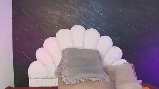  MiaBrown  online show from 03/20/26, 12:10