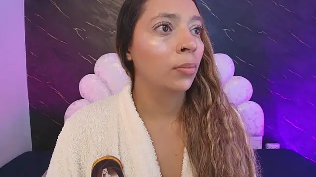  MiaBrown  online show from 04/13/26, 12:10