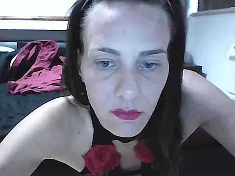 Emyly83 online show from 07/30/26, 07:07
