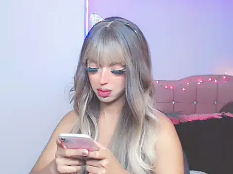 Tanedra collings online show from 01/31/25, 01:01