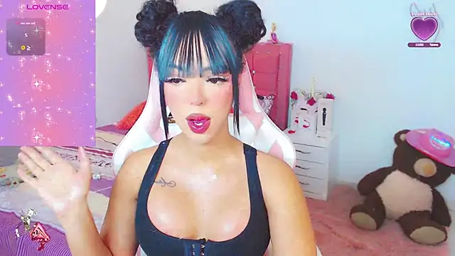 Tanedra collings online show from 12/22/25, 01:35