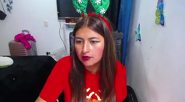 Snapshot of Yunhot_ chatting on 12/25/24, 06:52 Yunhot online show from 12/25/24, 06:52