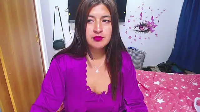 Yunhot  online show from 03/28/26, 01:49