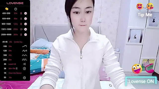 Elvira baby online show from 03/10/25, 02:37