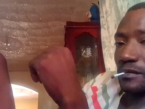 Snapshot of LookingLover34 chatting on 11/09/25, 04:38 LookingLover34 online show from 11/09/25, 04:38