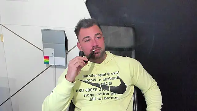 DuncanStone online show from 02/05/25, 02:05