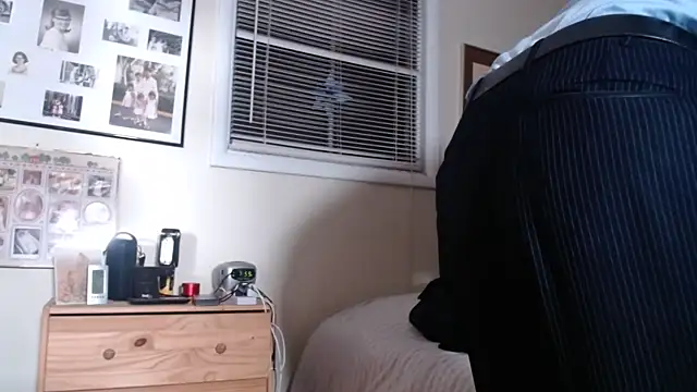 hottottrot691 online show from 01/12/26, 01:00