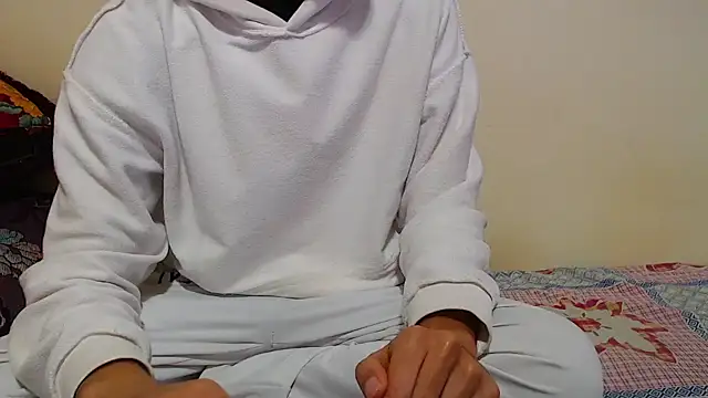 Alexdelarge323 online show from 02/20/25, 09:44